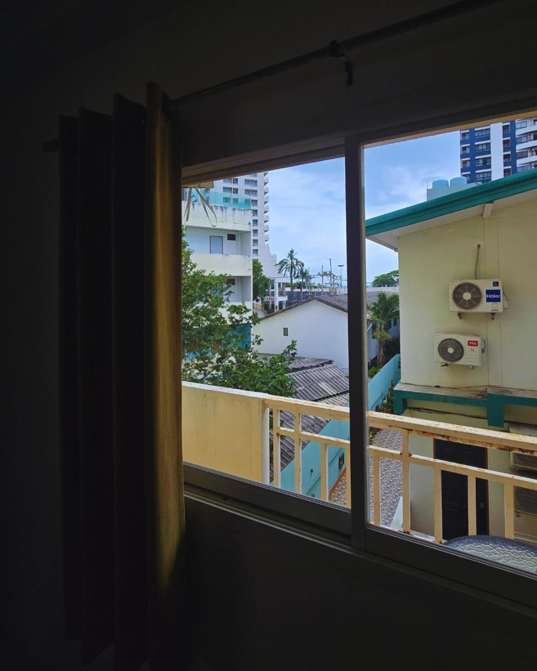Jardin Hotel Pattaya Exterior photo